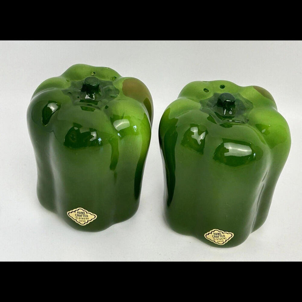 Vintage Otagiri Green Peppers Salt Pepper Shakers Ceramic Japan 1984 - Picture 3 of 9